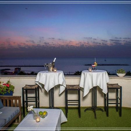 Bugrashov Beach 88 Hotel And Spa Tel Aviv Exterior foto